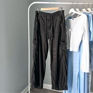 American Eagle Outfitters Black Cargo Pants
